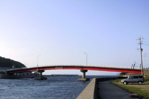 Hongo Bridge